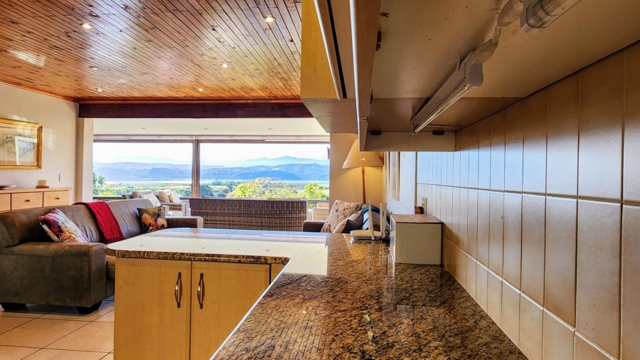 2 Bedroom Property for Sale in Brenton On Lake Western Cape